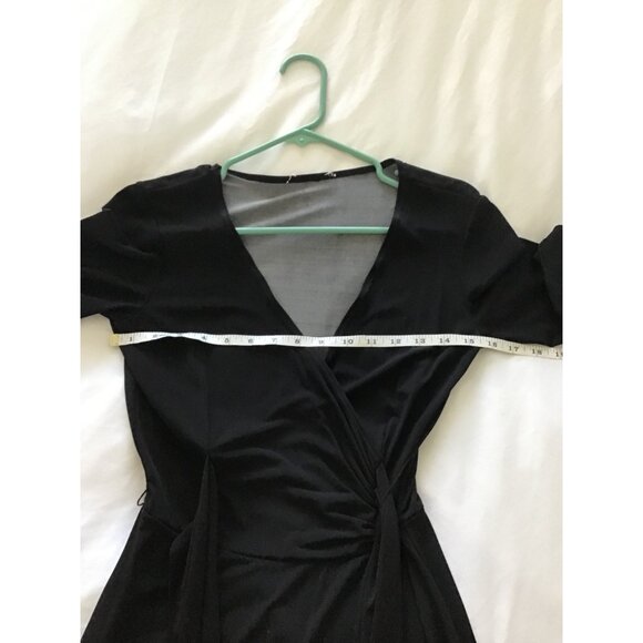 WOMENS SHORT SLEEVE V-NECK KNEE LENGHT BLACK WRAP STYLE- DRESS SIZE X-SMALL - Picture 3 of 5